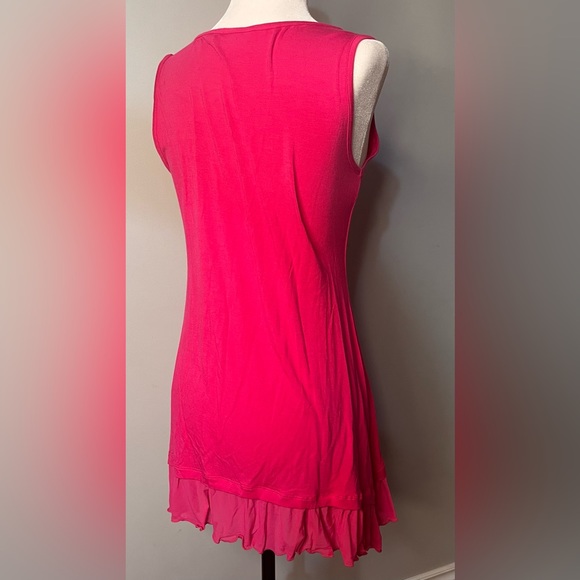 NWOT LOGO Hot Pink Tank Top w/ Asymmetrical Ruffled Hemline!! - Picture 5 of 7